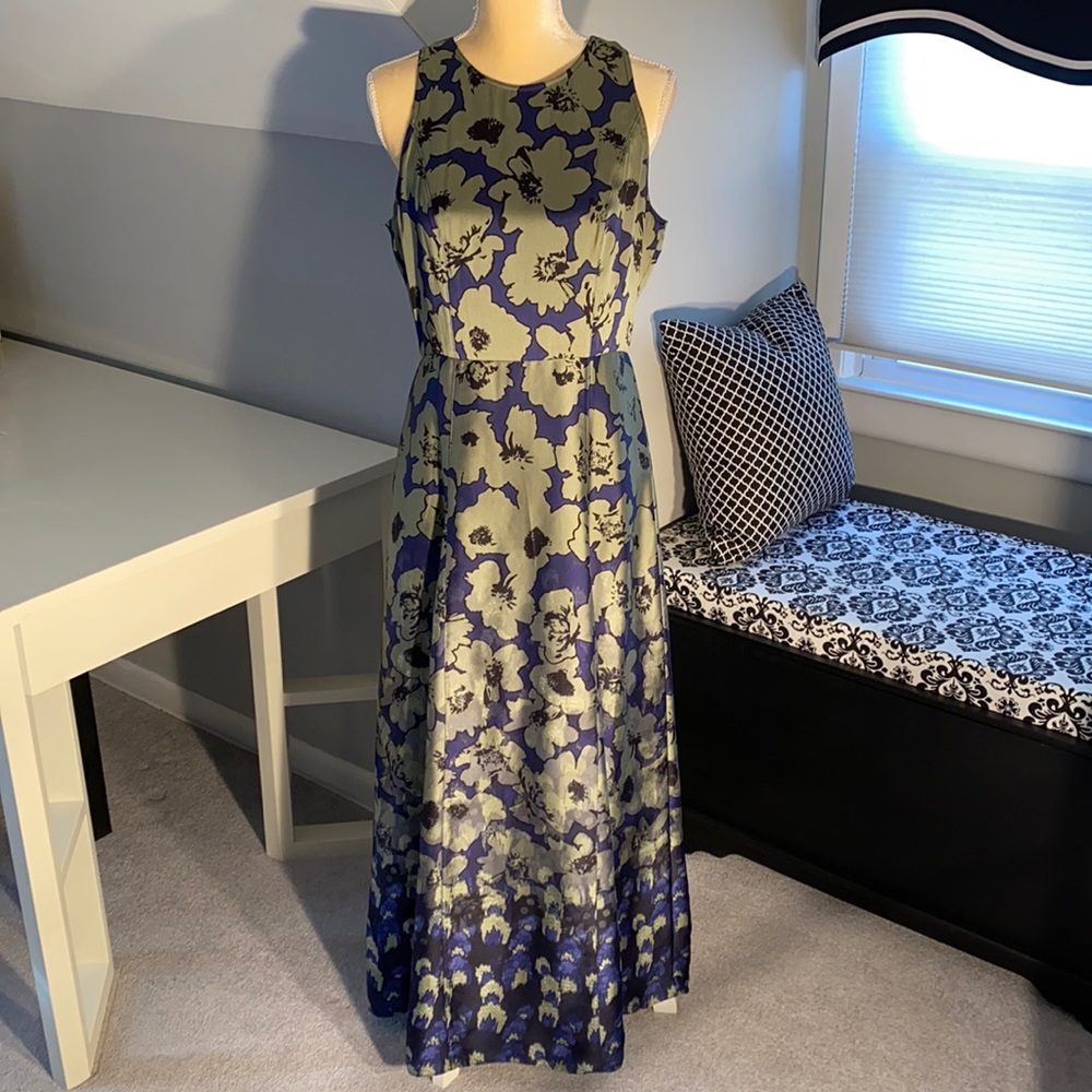 Banana Republic Maxi Dress